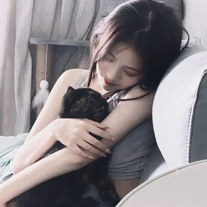 慕总终于靠娃上位了闪婚后，发现萌娃奶爸是大佬