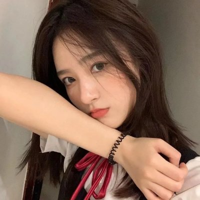 她来自代码深处